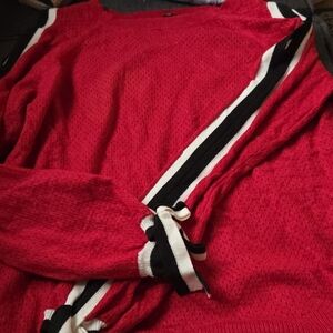 $5/$25- Lee Vibrant Red Cold Shouler Knit Top